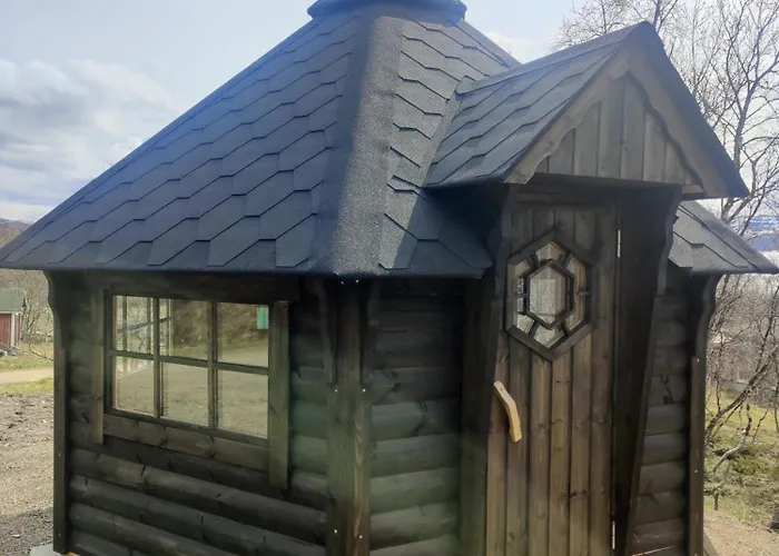 Cabin Pikku Saana